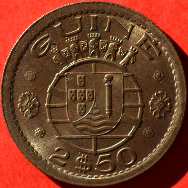File:Guinea 1952 2-5 escudos rev DSLR.jpg
