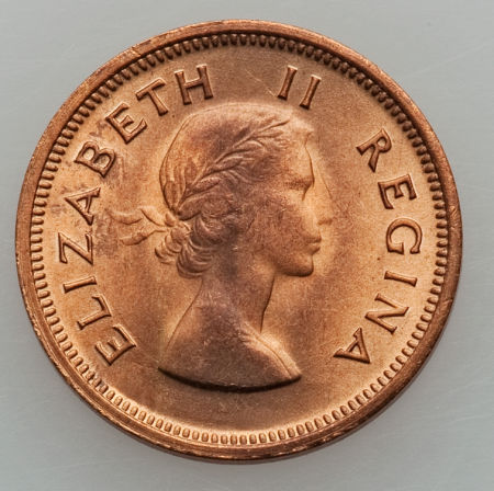 File:S Africa 1957 farthing obv H3026-25779.jpg