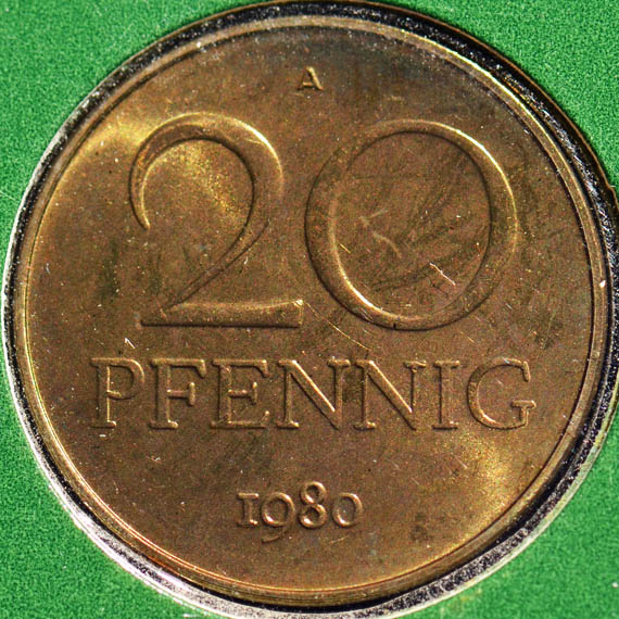 File:E Germany 1980A 20 pfennig rev DSLR.jpg