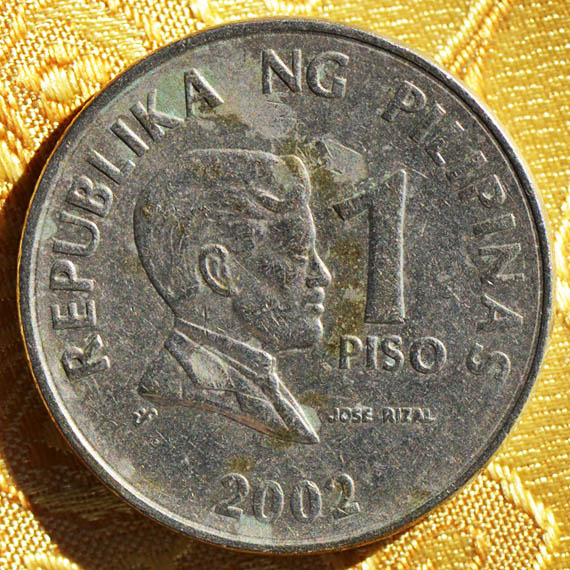 File:Philippines 2002 piso obv DSLR.jpg