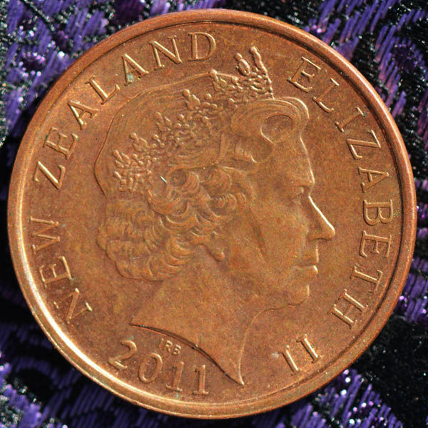 File:New Zealand 2011 10 cents obv DSLR.jpg