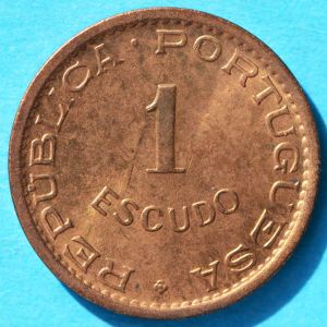 Mozambique 1962 escudo rev DSLR.jpg