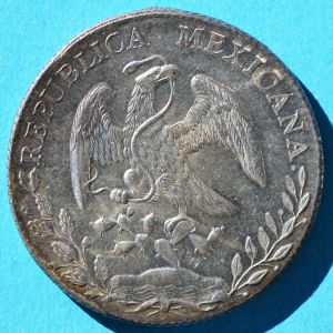 Mexico 1890Go 8 reales rev DSLR.jpg