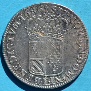 France 1686L demi-ecu rev DSLR.jpg