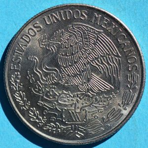 Mexico 1970 peso rev DSLR.jpg