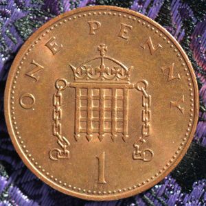 GB 1983 penny rev DSLR.jpg