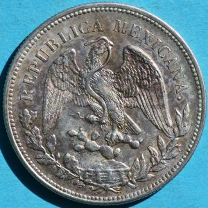 Mexico 1909Mo peso rev DSLR.jpg