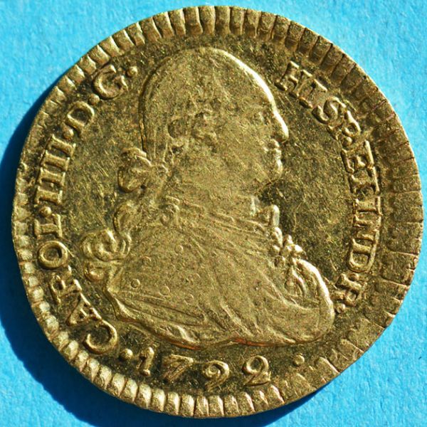 File:Colombia 1792P escudo obv DSLR.jpg