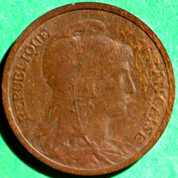 File:France 1899 centime obv DSLR.jpg