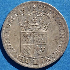 France 1687L demi-ecu rev DSLR.jpg