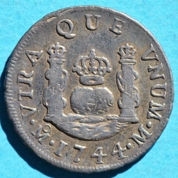 File:Mexico 1744 real obv DSLR.jpg